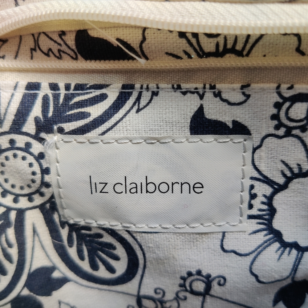COPY - Liz Claiborne straw handbag - Picture 3 of 6